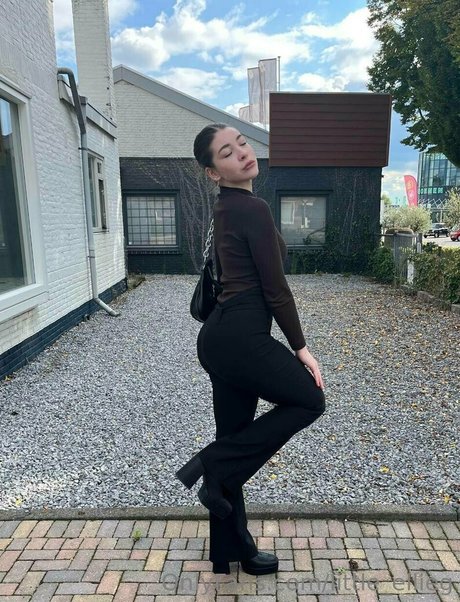 lilu20 nudes pornstar pic