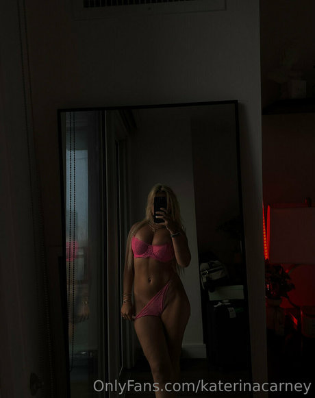 katerinacarney model hd photo
