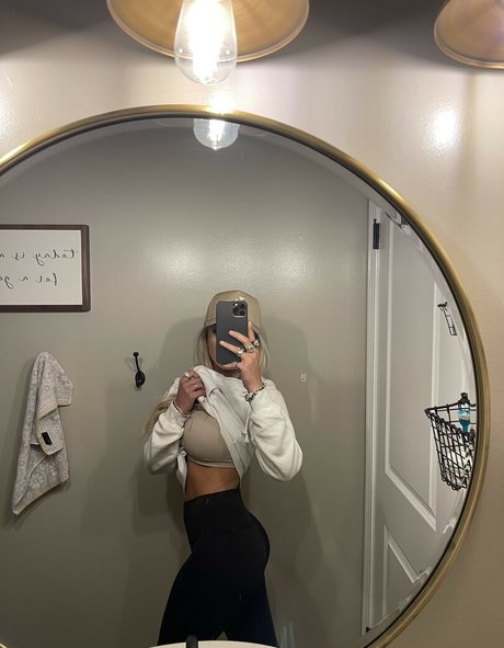 katerinacarney sex pornstar pic