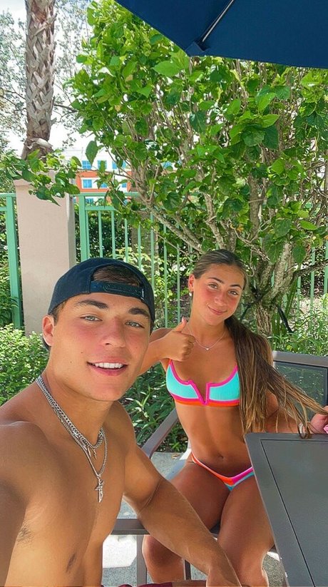 Jenna Sinatra hot pornstar picture