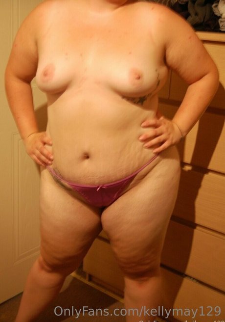 kellymay129 model erotic pic