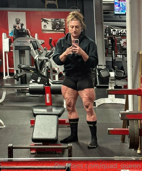 Quad queen star sex pic