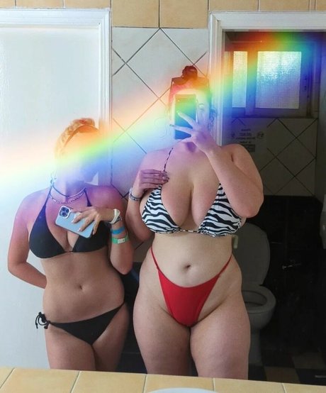 Scoopy erotic pornstar galleries