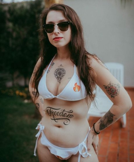 british blonde onlyfans hot galleries