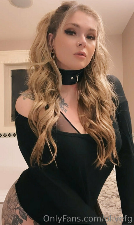 olivefg high quality model images