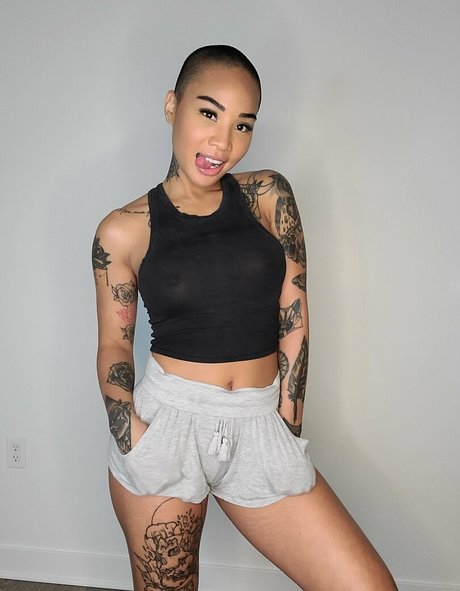 honeygold nice actress photos