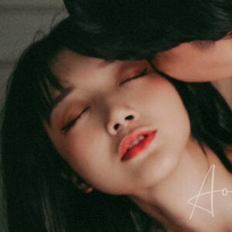 aooomi model top photo