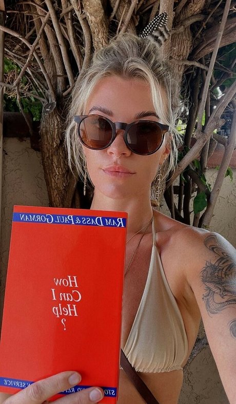 rachelbell model pornographic pics