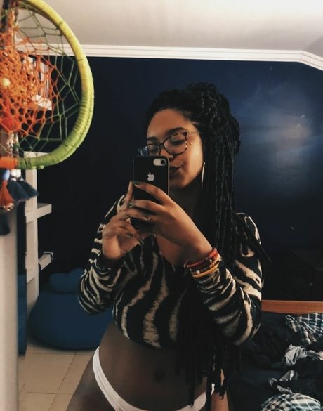 chicks with dicks onlyfans art nude pics