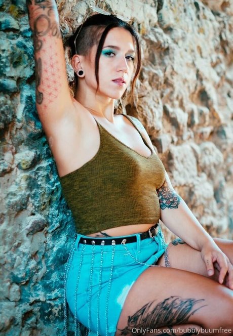 bubblybuumfree perfect pornstar pic