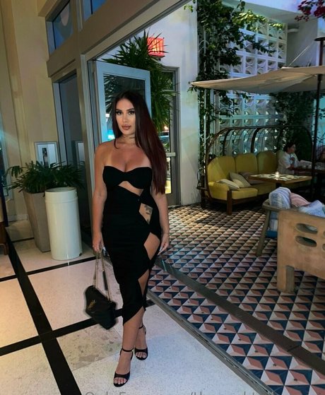 hairy legs onlyfans hot nude pics