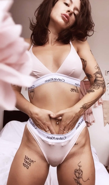 nude pregnant onlyfans art porn pics