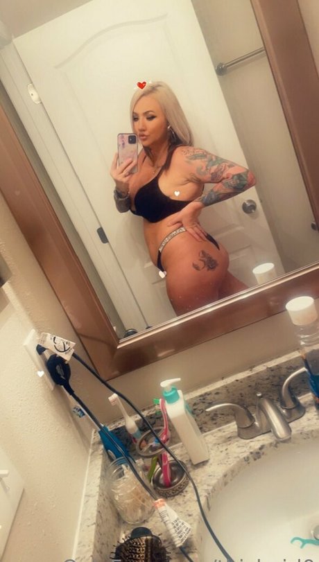 iamurdaddysfavorite erotic pornstar image