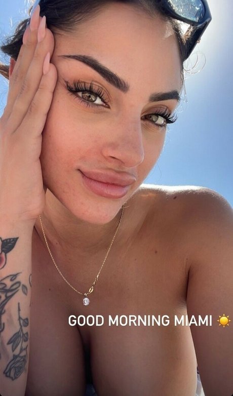 latina feet onlyfans beautiful pics