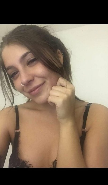 lorawolfy hd actress picture