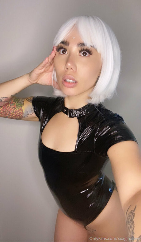 xxxlovegina star top archive