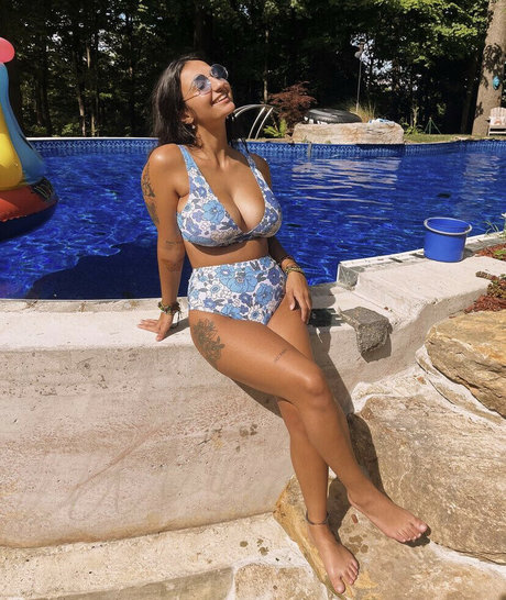 Lisa Unterman star hd photo