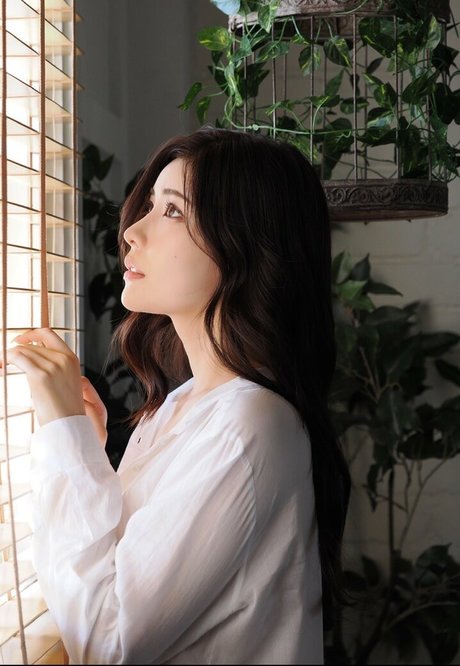 Kamiki Rei model adult gallery