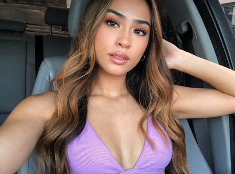 Savannah Palacio perfect model pictures