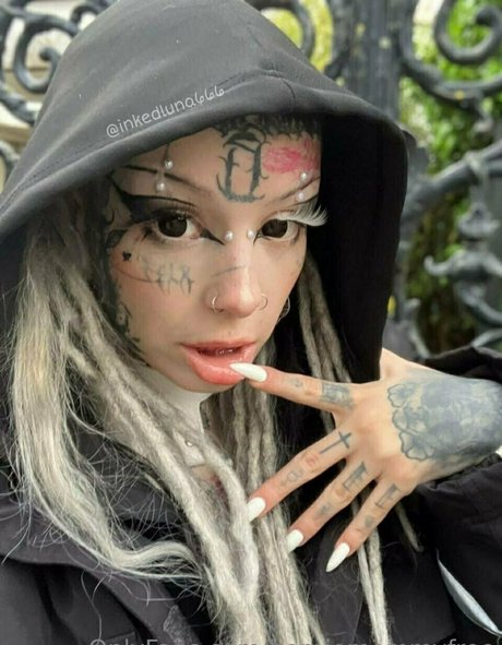 horniemommyfree top model galleries