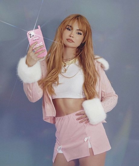 Talia Mar star erotic image