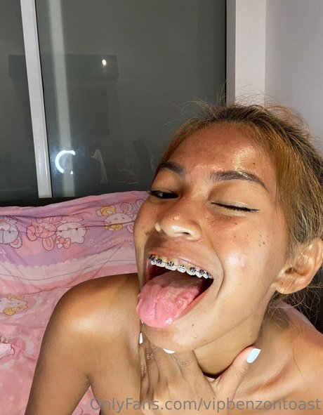 pregnant asian onlyfans adult img