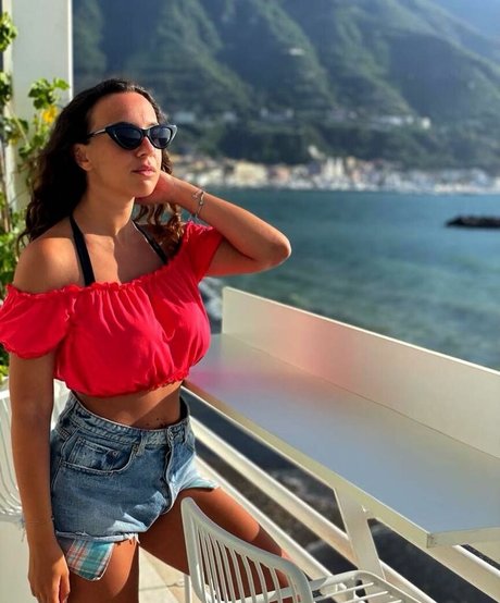 Gianclaudia Di Giacomo model exclusive photo