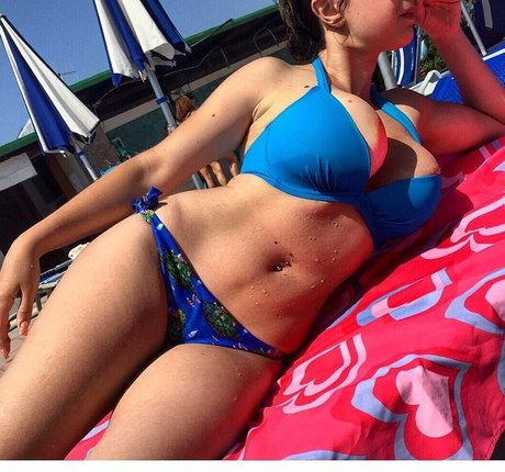 latina lesbian onlyfans hot xxx img