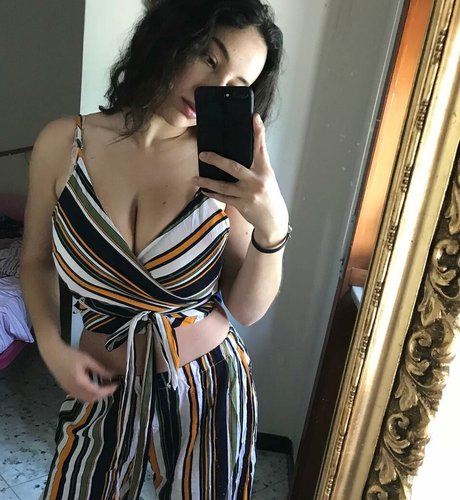 Gianclaudia Di Giacomo pornstar hd images