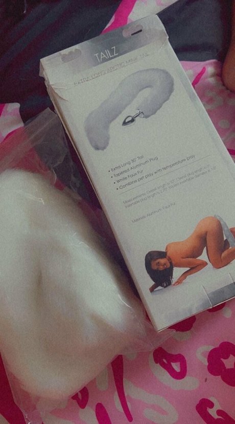 thick latina milf onlyfans pornographic gallery