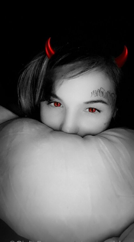 small onlyfans xxx images