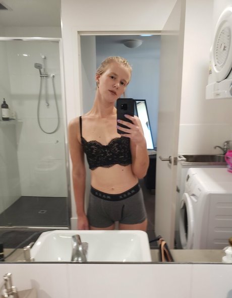 givetesslove pornstar exclusive image