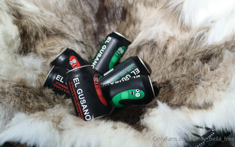 emily bella free sex actress img