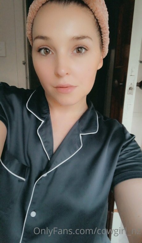 leather leggings onlyfans erotic picture