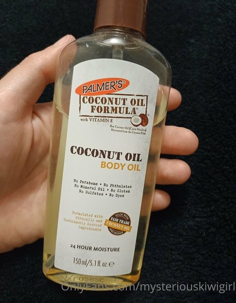 mysteriouskiwigirl sex pornstar archive