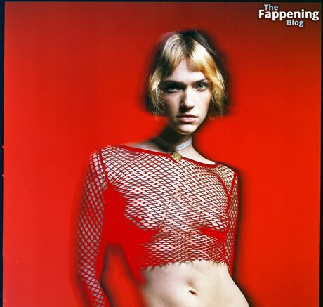 Violett Beane pretty actress images