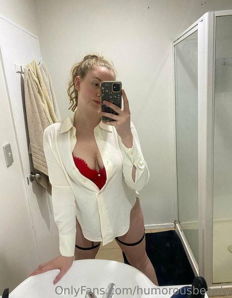 humorousbeauty free pornstar photo