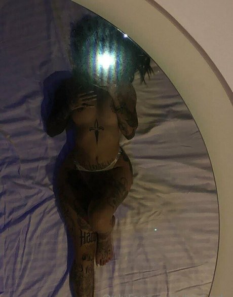 bad grl_ free pornstar pic