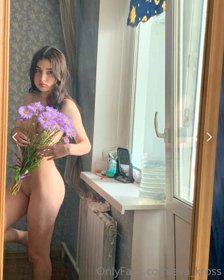 Eva Kross exclusive star pictures