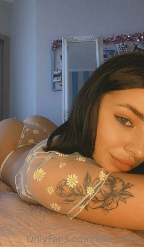 Eva Kross model naked photo