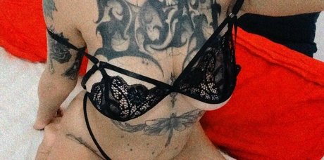 Sweetami exclusive pornstar image