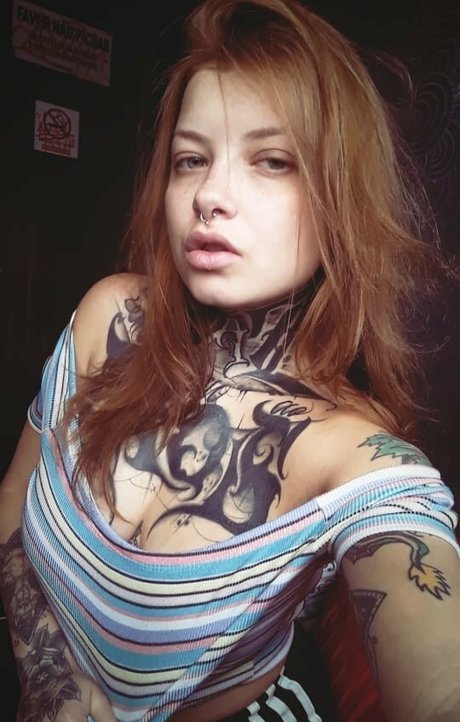 Sweetami pretty pornstar pictures