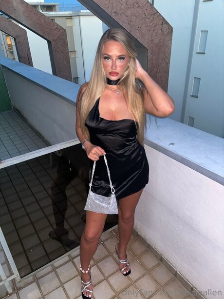 Dolcieallen pornstar hot gallery