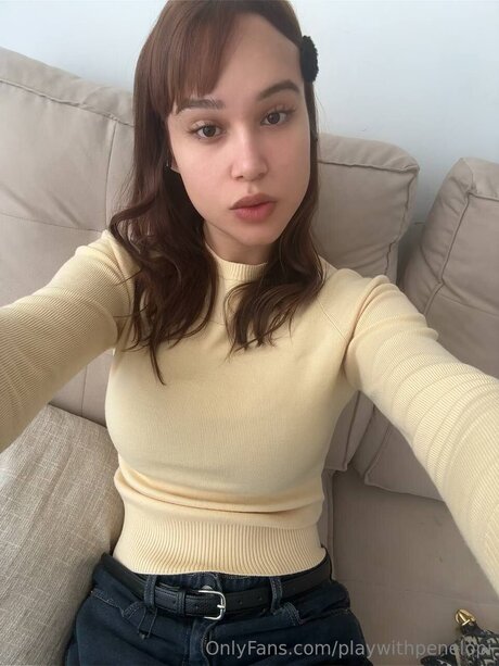 Playwithpenelopi nice actress img