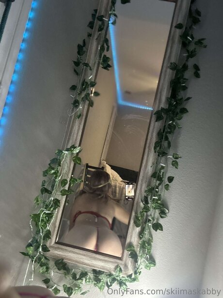 Realabby Fae nudes model pic