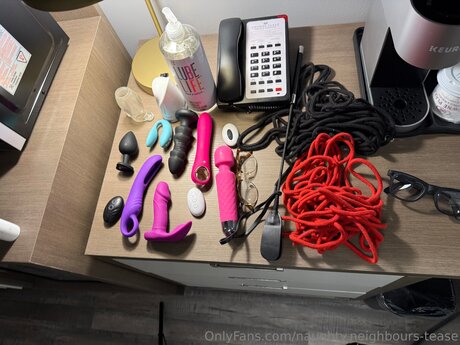 Naughty Neighbours Tease nudes model photos