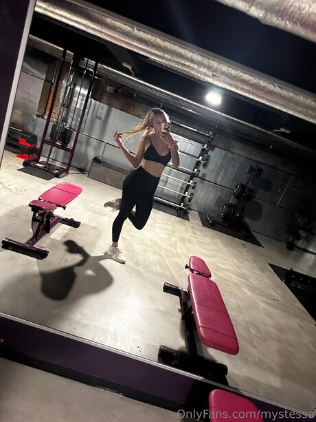 Mystessa star adult pictures