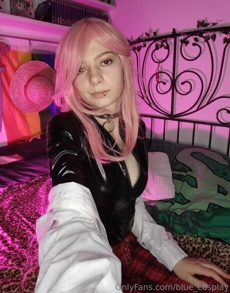 Blue Cosplay hd actress pic