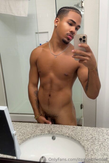 Itsmilesmetcalf erotic pornstar pictures