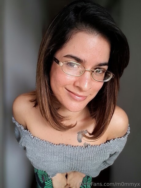 M0mmyx xxx star pics